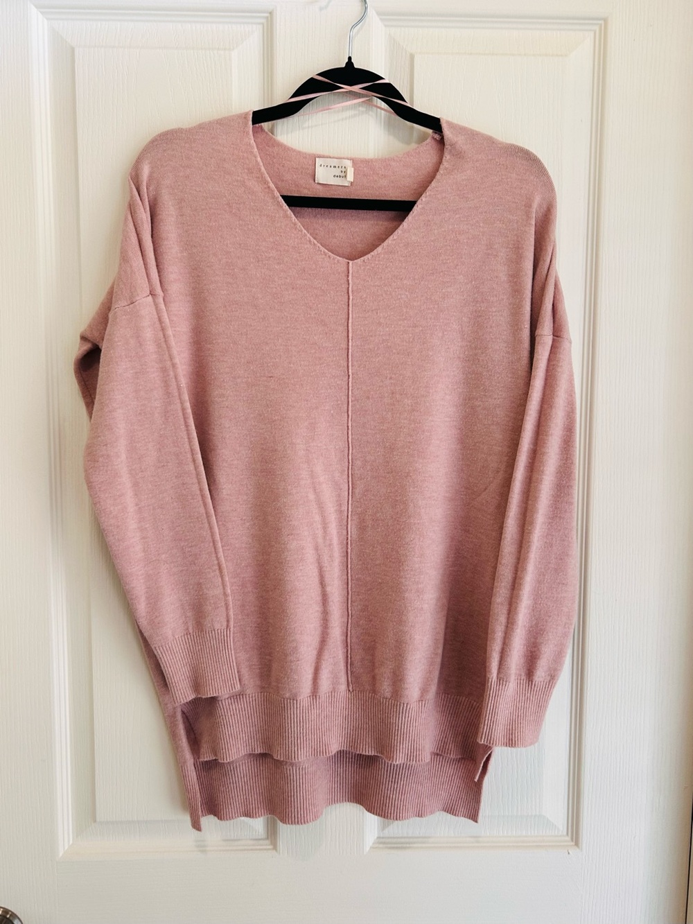 Cozy V-Neck Women's Sweater - Dusty Rose